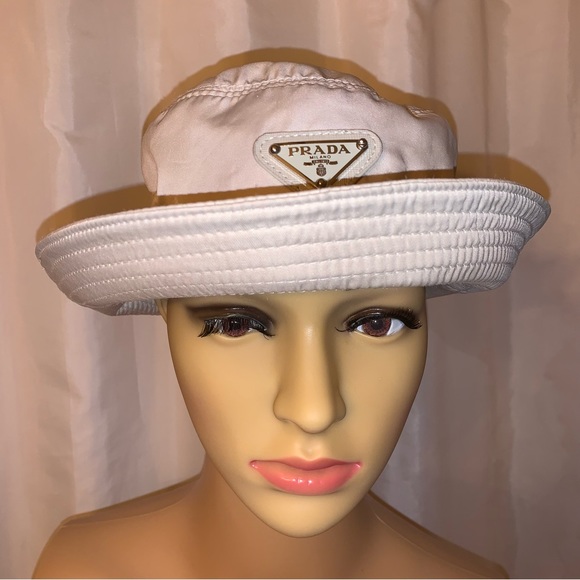 PRADA beige Re-issue Nylon BUCKET HAT Size Medium IN STORE NOW $695 - Picture 10 of 15